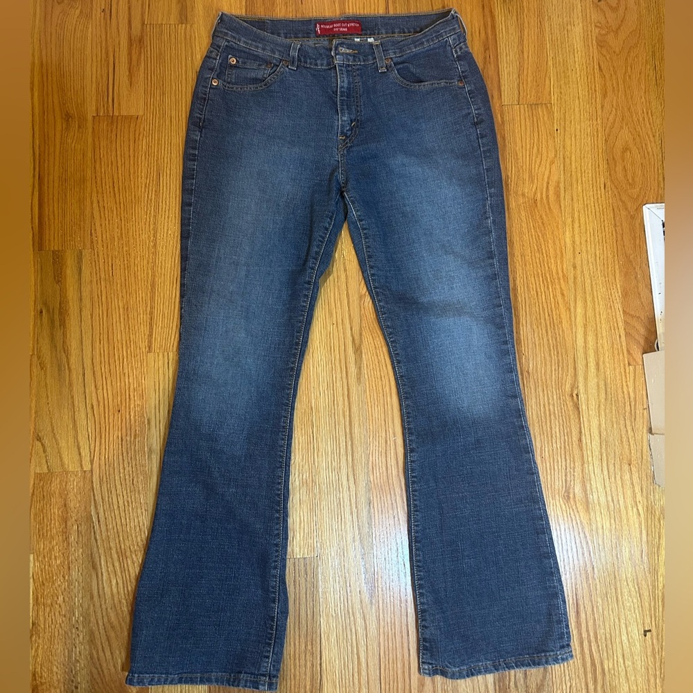 Women's‎ Levi’s 515 bootcut- Size 10